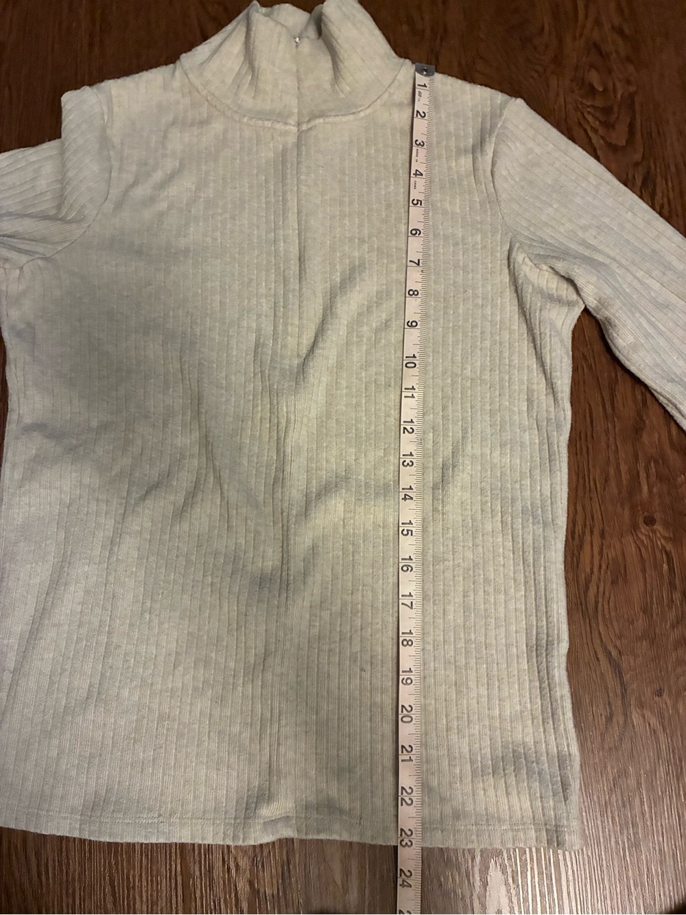 Vince Ribbed Half Zip Turtleneck in Heather Dark Ivory - Size M - Picture 11 of 14